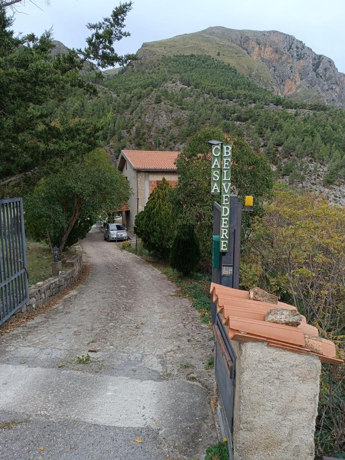 Casa Belvedere Isnello Екстер'єр фото